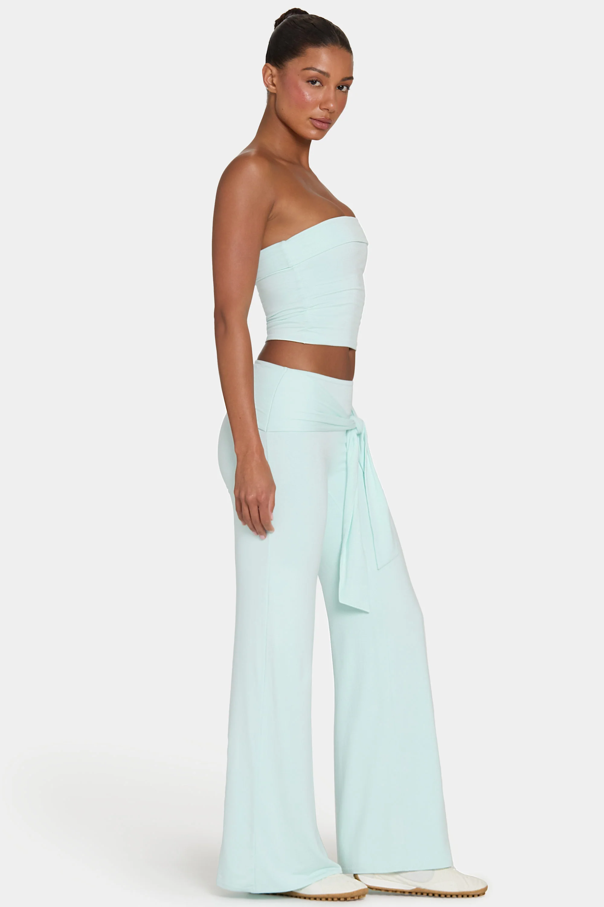 ButterCloud™ Tie-Waist Wide-Leg Trousers in Peppermint - Image 3