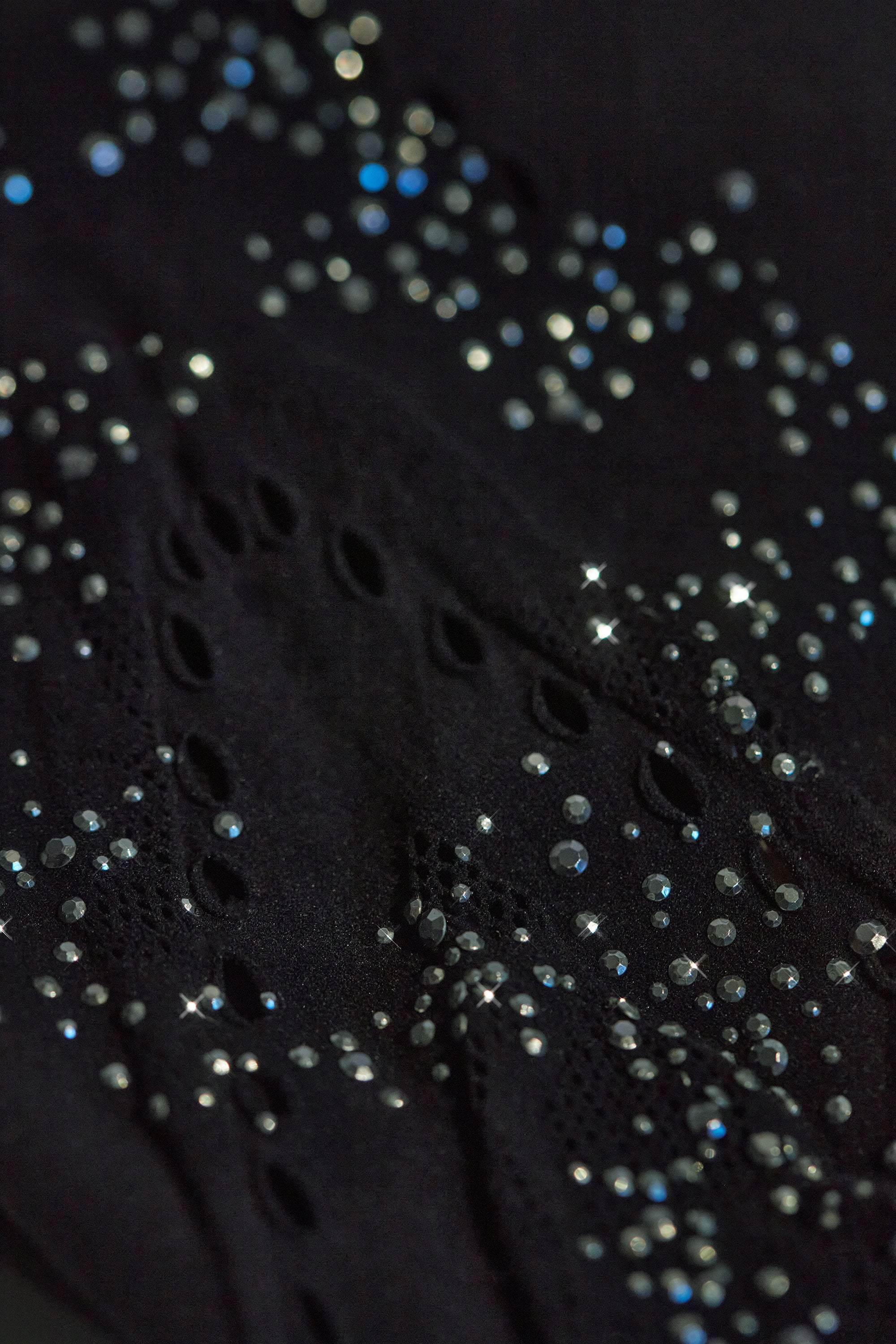 Embellished Mid-Rise Mini Skirt in Black - Image 5