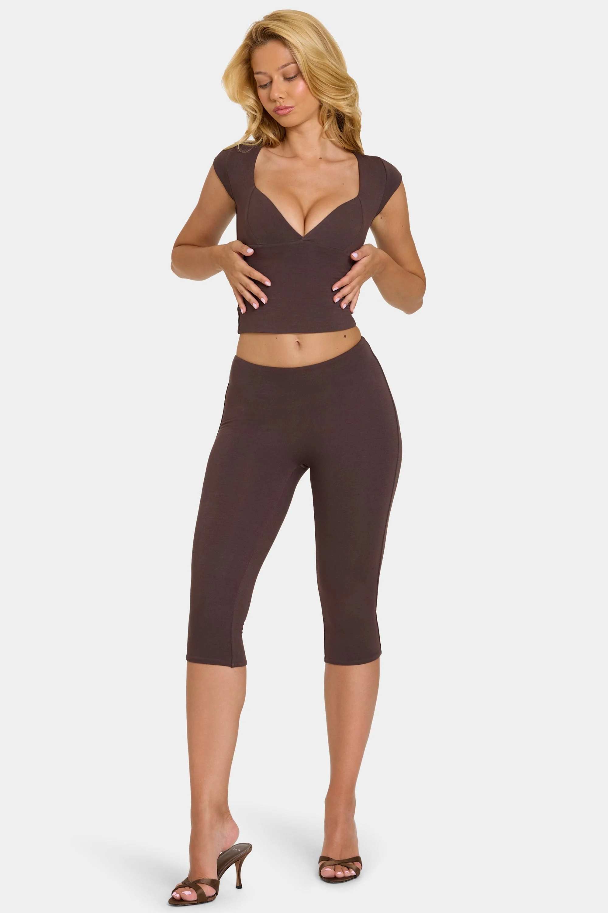 Modal Capri Leggings in Chocolate - Image 6