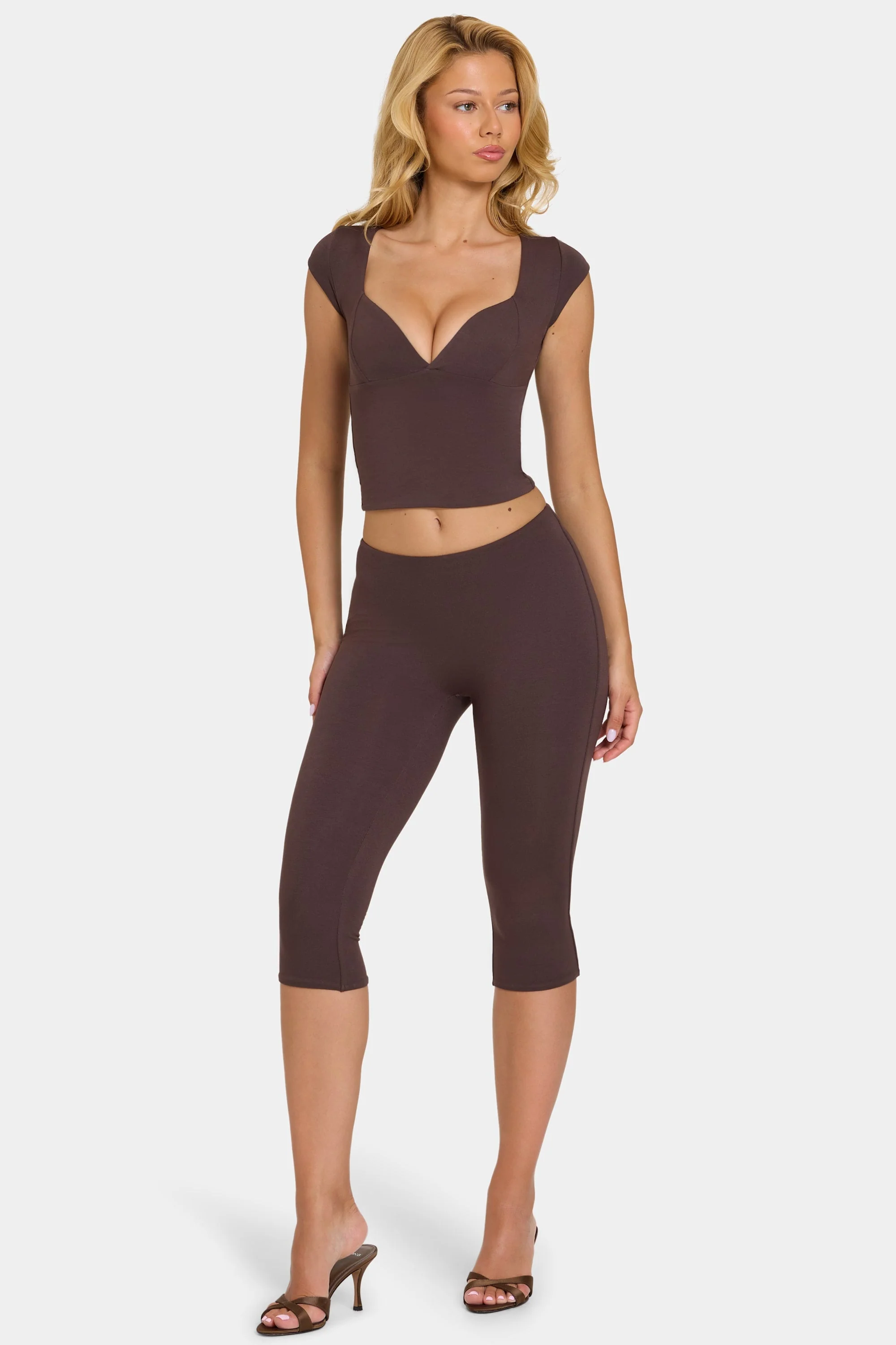 Modal Capri Leggings in Chocolate - Image 8