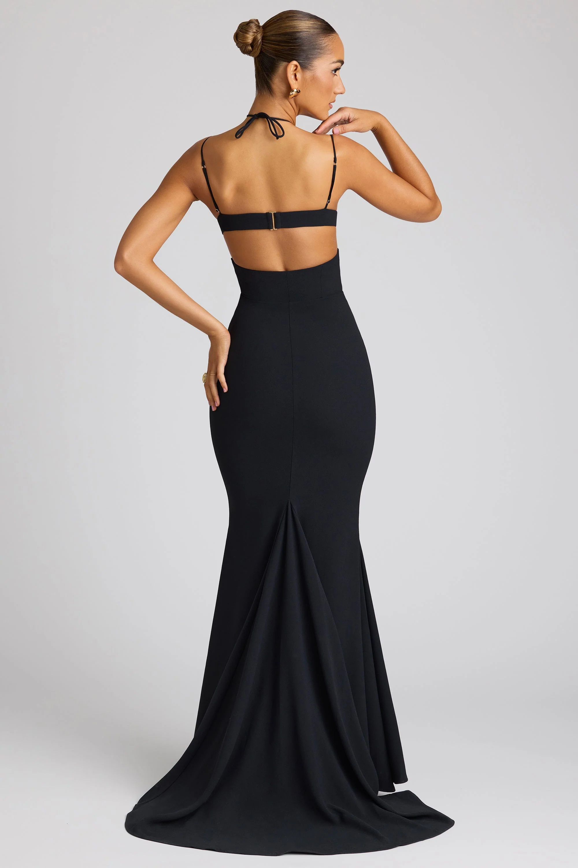 Embellished Heart Cup Detail Evening Gown in Black - Image 10