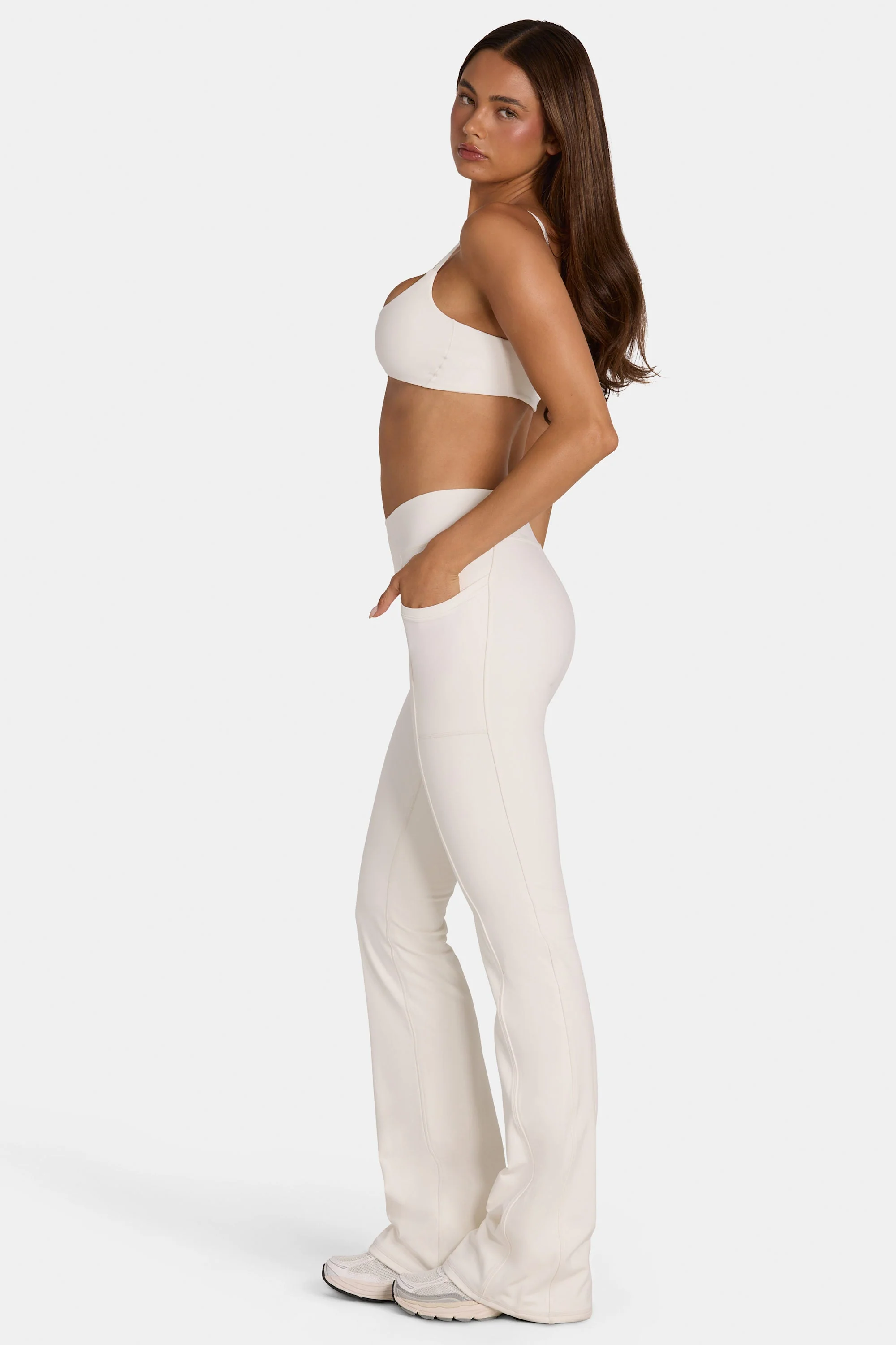 Soft Active V-Waist Flared Leggings in Coconut - Image 3