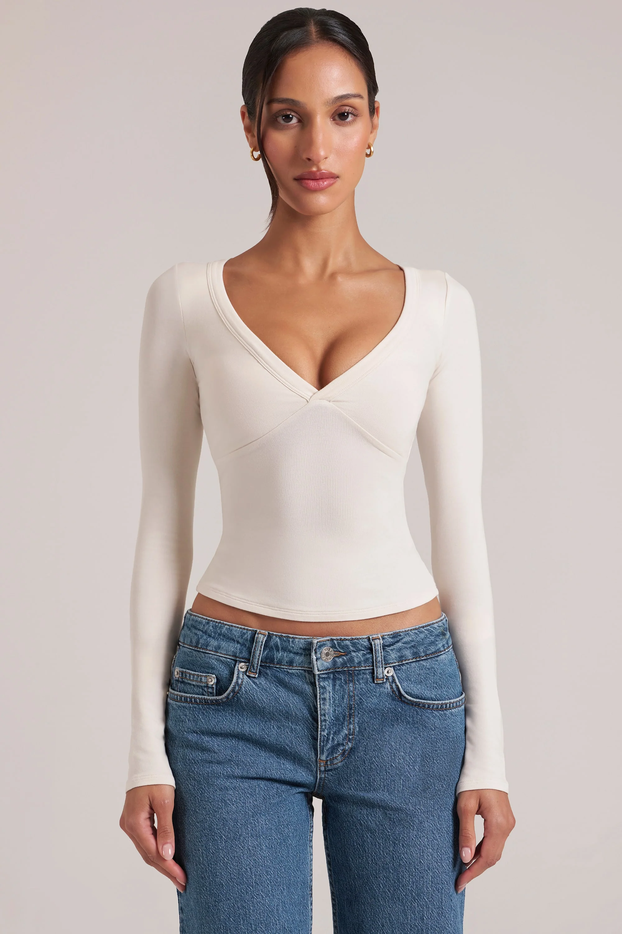 V-Neck Long-Sleeve Top in Vanilla - Image 5